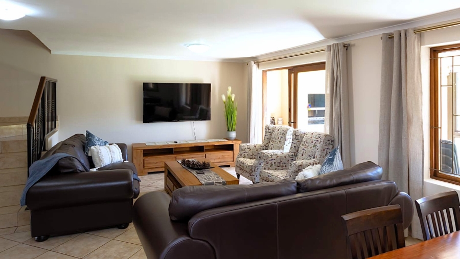3 Bedroom Property for Sale in Island View Western Cape